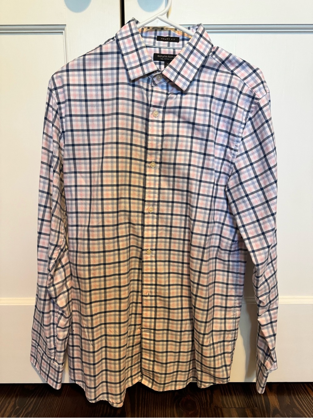 Banana Republic Men’s Pink and Blue Plaid Button-Down Shirt